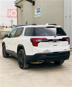 GMC Acadia